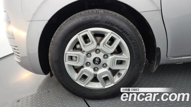 Hyundai Staria Staria 4WD Tourer 9 мест — Фото автомобиля 5