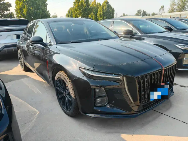 Hongqi H5 — Фото автомобиля 3
