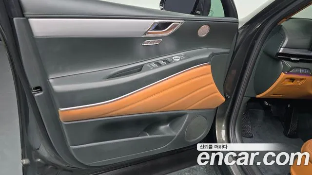 Genesis GV80 — Фото автомобиля 13