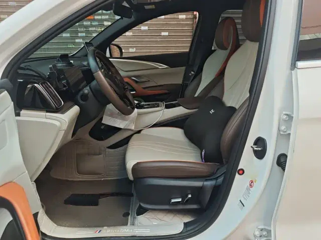 BYD Song Pro — Фото автомобиля 11