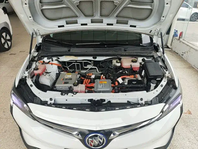 Buick Velite 6 — Фото автомобиля 19
