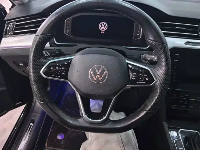 Volkswagen Magotan — Фото автомобиля 15