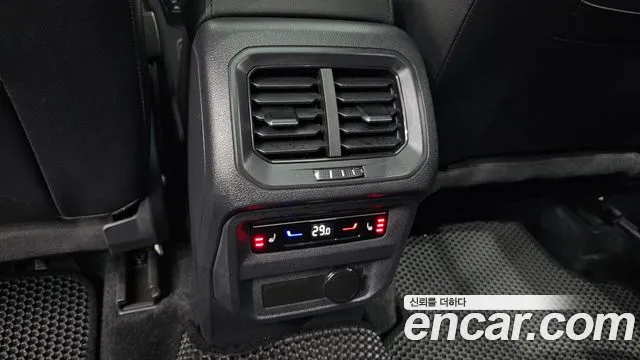 Volkswagen Tiguan — Фото автомобиля 19