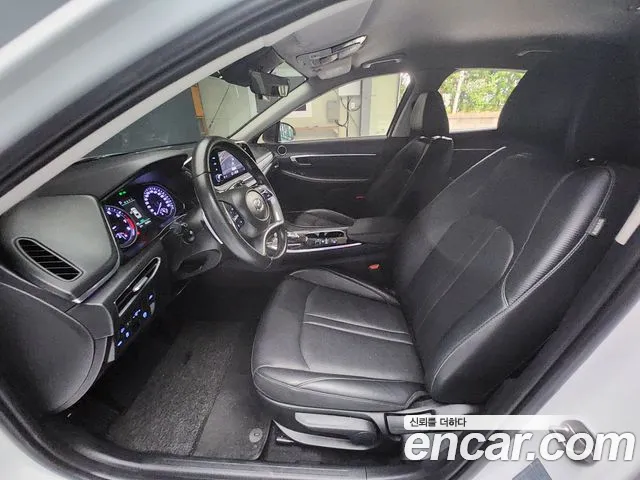 Hyundai Sonata Sonata (DN8) 2.0 LPG(Для проката) — Фото автомобиля 8