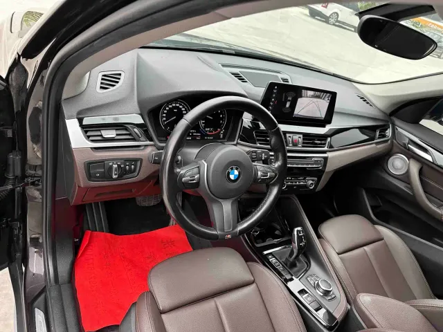 BMW X1 — Фото автомобиля 12