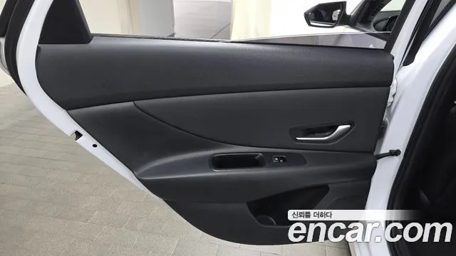 Hyundai Avante CN7 — Фото автомобиля 14