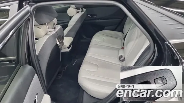Hyundai Avante CN7 — Фото автомобиля 8