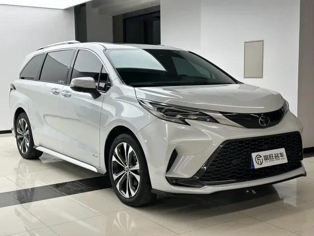 Toyota Granvia — Фото автомобиля 2