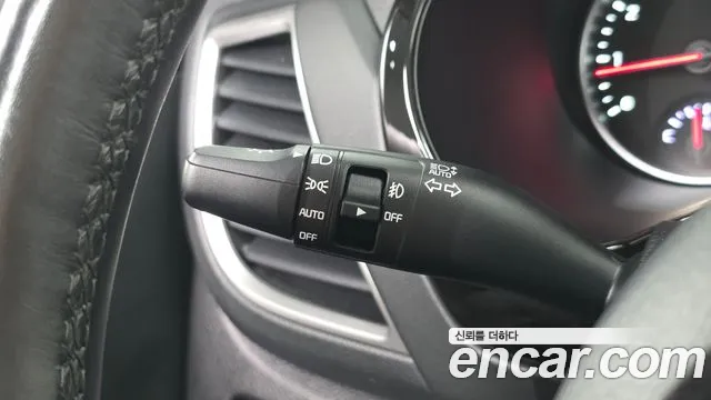 Kia Seltos Seltos Бензин 1.6 турбо 2WD — Фото автомобиля 6