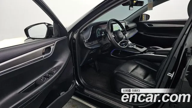 Hyundai Grandeur Новый Grandeur IG — Фото автомобиля 10