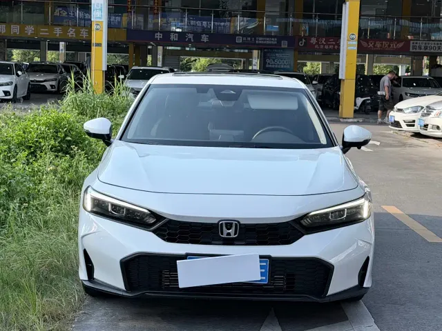 Honda Civic — Фото автомобиля 2