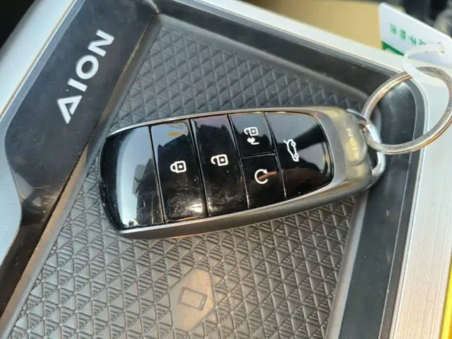 GAC Aion Y — Фото автомобиля 8