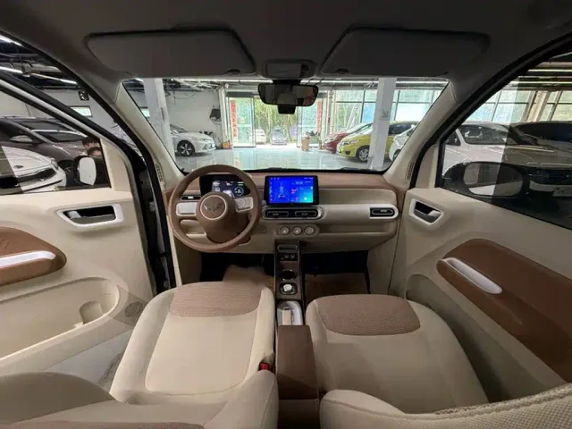 Wuling Hongguang Mini EV — Фото автомобиля 11
