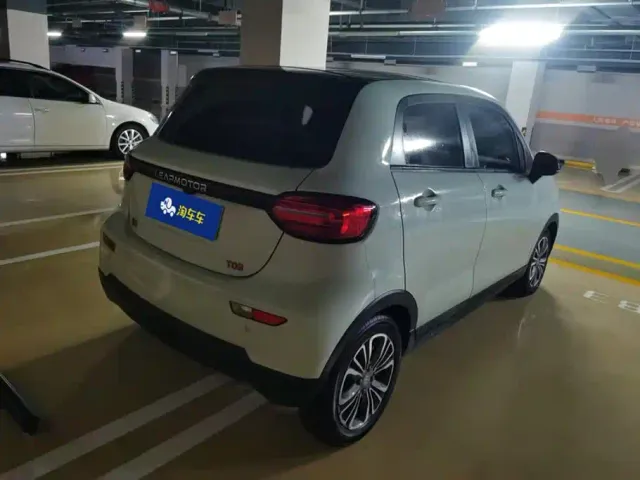 Leapmotor T03 — Фото автомобиля 3