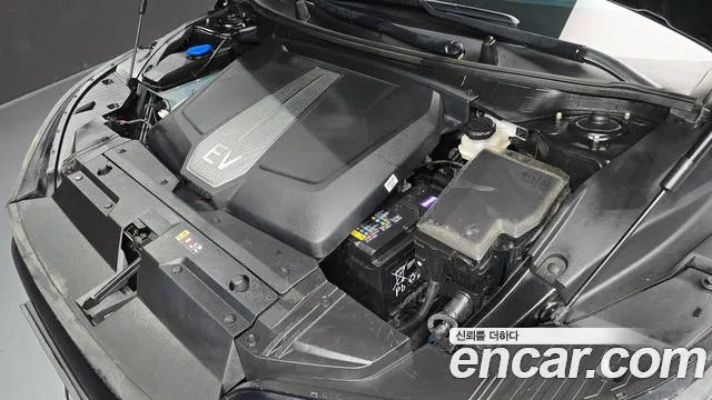 Kia EV6 — Фото автомобиля 9