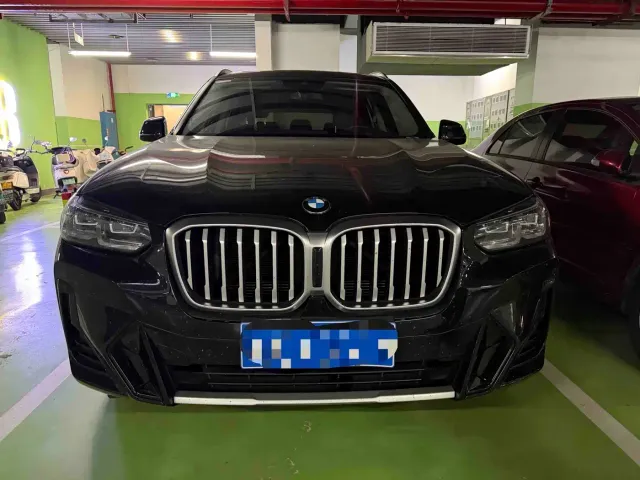 BMW X3 — Фото автомобиля 2