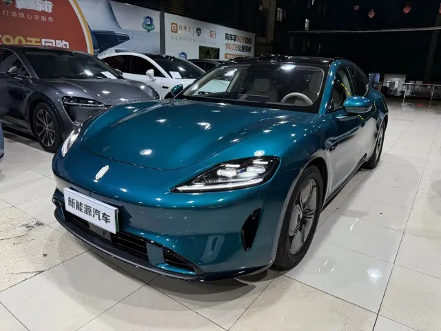 Фотография автомобиля — Shangjie Z7T