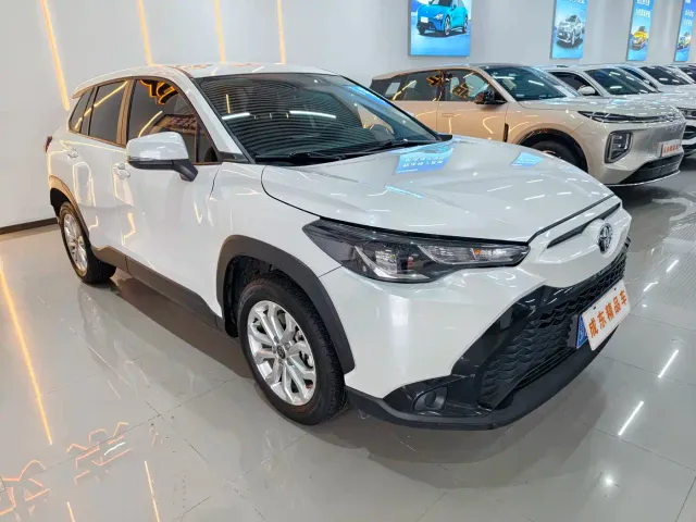 Toyota Frontlander — Фото автомобиля 3