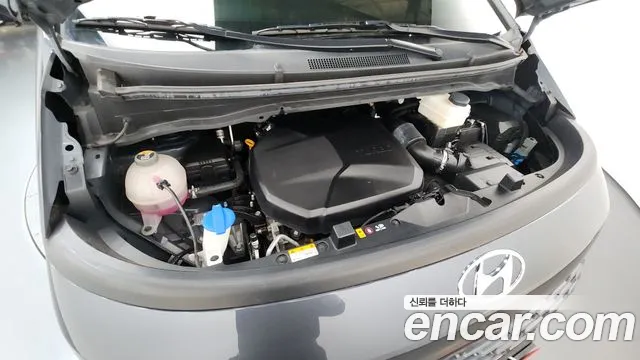 Hyundai Staria Staria Tourer 11 мест — Фото автомобиля 5