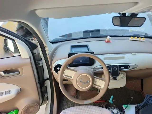 Wuling Hongguang Mini EV — Фото автомобиля 6
