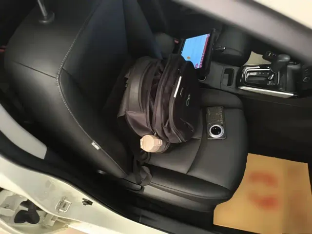 Nissan Sylphy — Фото автомобиля 24