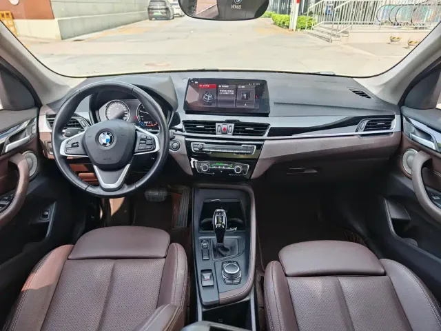BMW X1 — Фото автомобиля 5