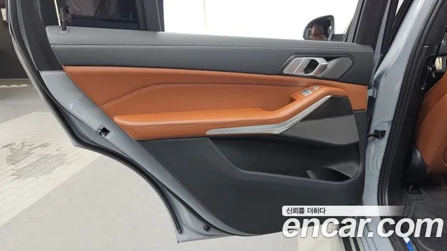 BMW X7 — Фото автомобиля 20