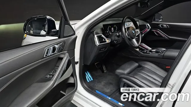 BMW X6 — Фото автомобиля 11