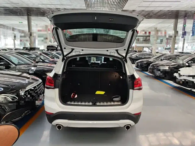 BMW X1 — Фото автомобиля 18