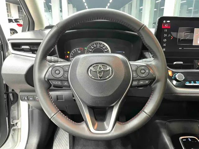 Toyota Corolla — Фото автомобиля 7
