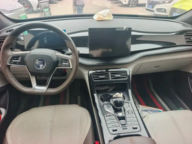 BYD Qin PLUS — Фото автомобиля 8
