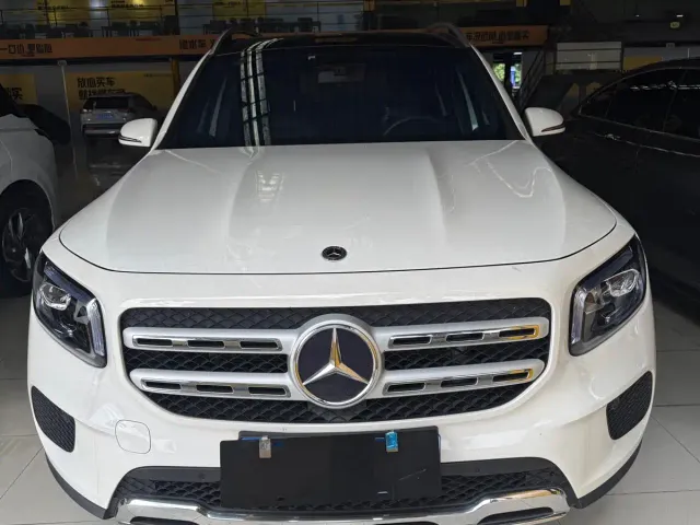 Mercedes-Benz GLB-Class — Фото автомобиля 2