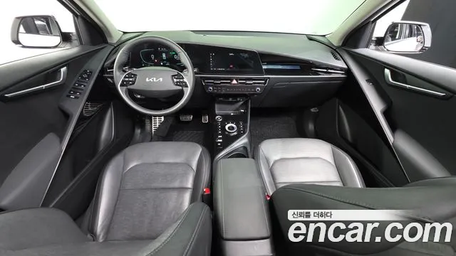 Kia Niro The All New Niro Signature — Фото автомобиля 7
