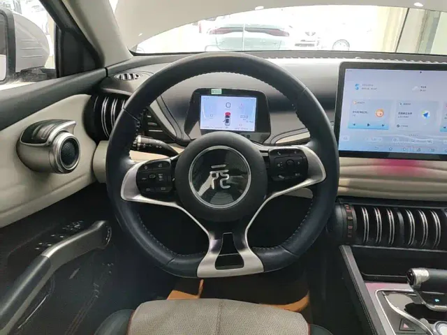 BYD Yuan PLUS — Фото автомобиля 10