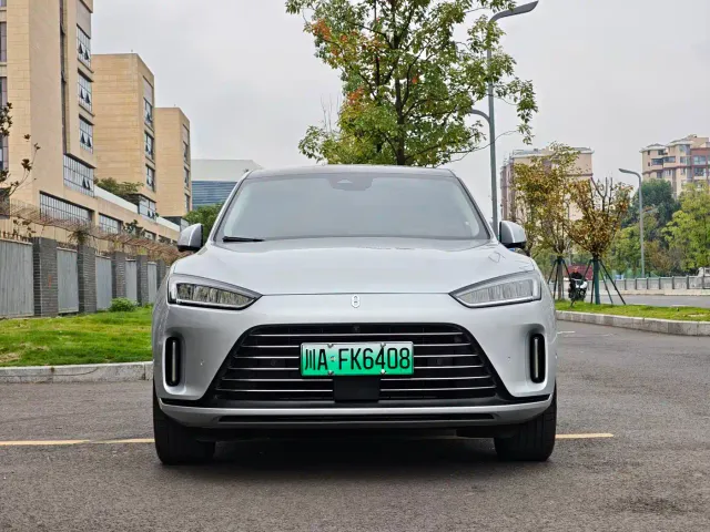 Aito M5 — Фото автомобиля 9
