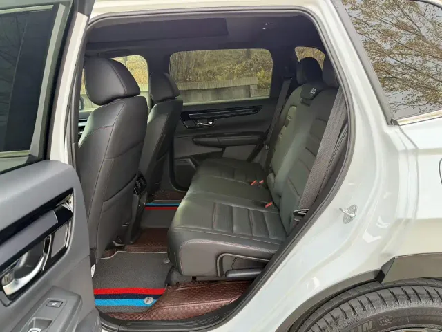 Honda CR-V — Фото автомобиля 6