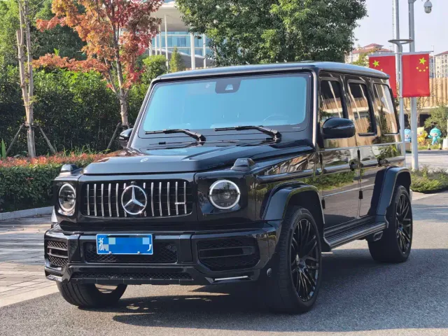 Фотография автомобиля — Mercedes-Benz G-Class