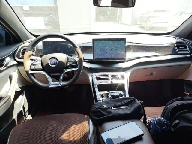 BYD Qin PLUS — Фото автомобиля 9