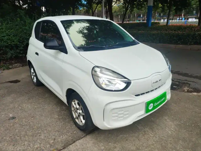 Roewe Clever — Фото автомобиля 3