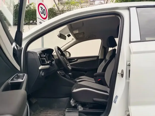 Jetta VS5 — Фото автомобиля 4