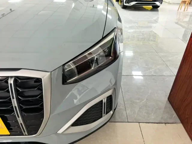 Audi Q2L — Фото автомобиля 23