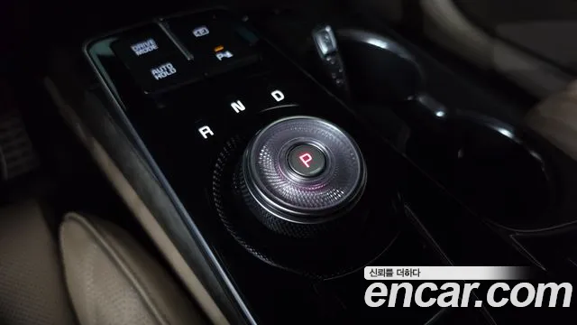 Kia K8 2.5 Бензин 2WD — Фото автомобиля 9