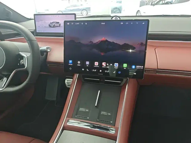 Luxeed S7 — Фото автомобиля 12