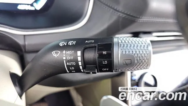 Genesis GV80 — Фото автомобиля 27