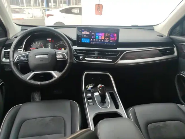 Haval H6 — Фото автомобиля 12