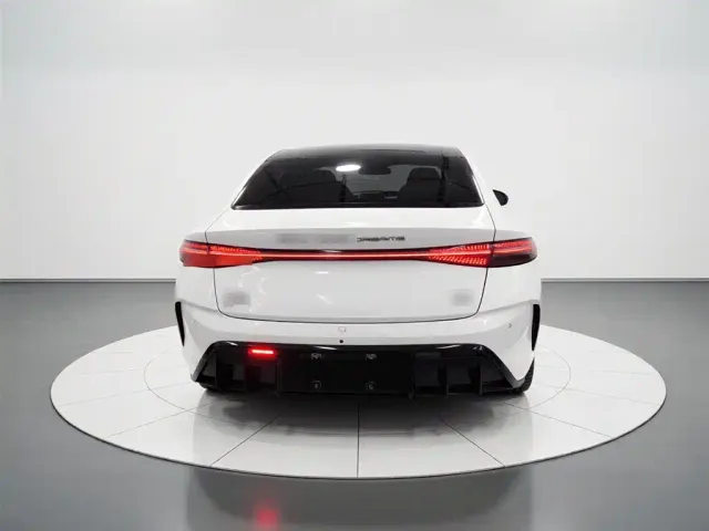 BYD Seal — Фото автомобиля 5