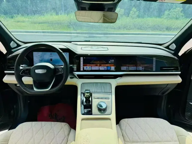 Geely Xingyue L — Фото автомобиля 4