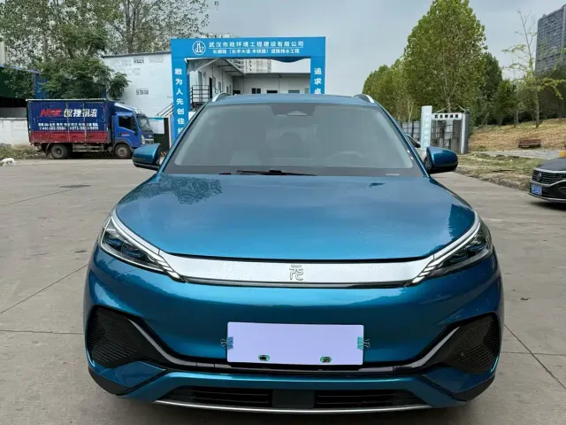 BYD Yuan PLUS — Фото автомобиля 2