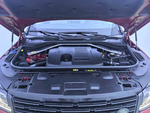 Land Rover Range Rover Sport — Фото автомобиля 17