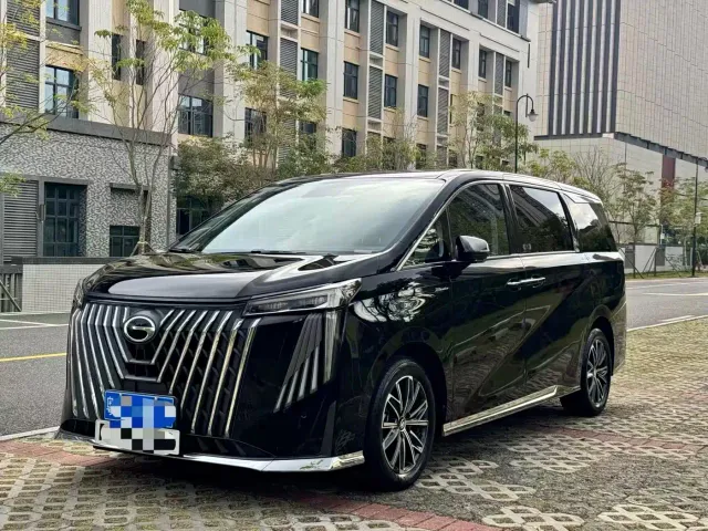 Фотография автомобиля — GAC Trumpchi M8